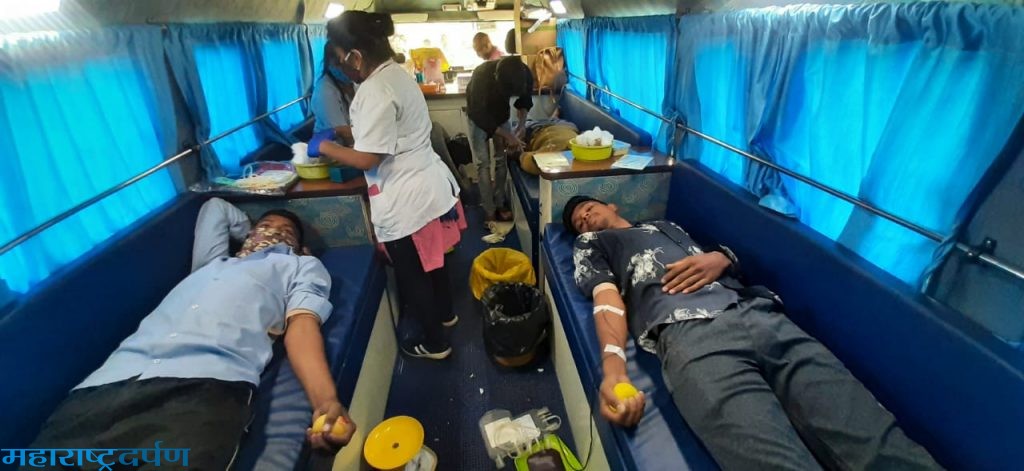 शिवशक्ती आखाडा बोरी व्दारे रक्तदान शिबीरात ४५ युवकाने केले रक्तदान
